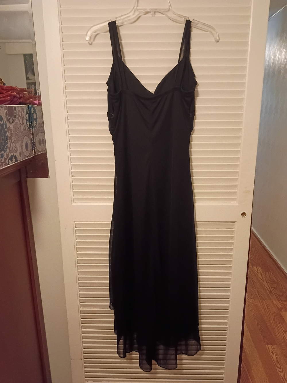 Ruby Rox Black V-Neck Ruched High-Low Dress - Picture 5 of 6